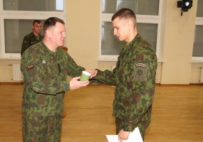 Lietuvos kariuomenės mokykloje Aukštesniojo instruktoriaus kursą baigė pirmoji laida - 1