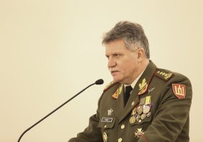 Lietuvos kariuomenės vadas įteikė apdovanojimus kariams - 3