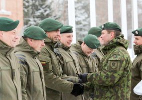 Husarų bataliono karių pagrindu sudaryta instruktorių mokymo grupė grįžo iš Ukrainos - 1