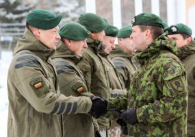 Husarų bataliono karių pagrindu sudaryta instruktorių mokymo grupė grįžo iš Ukrainos - 2