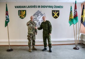 Lietuvoje lankėsi JAV Sausumos pajėgų Europoje vado pavaduotojas gen. mjr. Džonas Gronskis - 4
