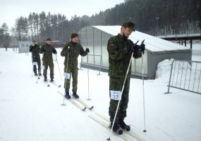 Ignalinoje vykusiose kariuomenės slidinėjimo varžybose dominavo kariai savanoriai - 3