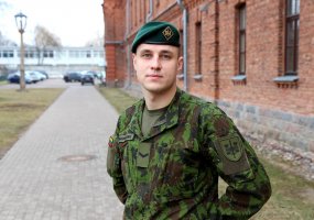 Nusimetę uniformas: Juozo Vitkaus Inžinerijos bataliono paramedikas – Lietuvos olimpinės karatė... - 1