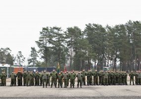 Jonušo Radvilos mokomajame pulke prisiekė 69-oji Bazinio kario savanorio įgūdžių kurso karių laida - 4