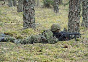 Karo akademijos kariūnai Gen. Silvestro Žukausko poligone intensyviai tobulina karines žinias - 1