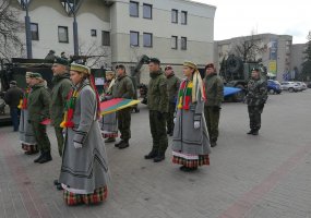 Lietuvos kariuomenės kariniai vienetai mini įstojimo į NATO 15-os metų sukaktį  - 1