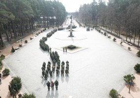 Lietuvos kariuomenės kariniai vienetai mini įstojimo į NATO 15-os metų sukaktį  - 3