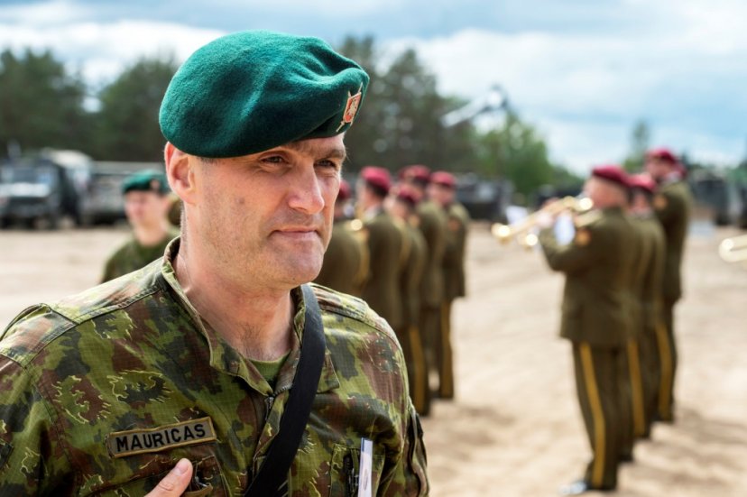 Lietuvos kariuomenėje daugiau, nei pusę gyvenimo praleidęs viršila Gintautas Mauricas: „Toli...