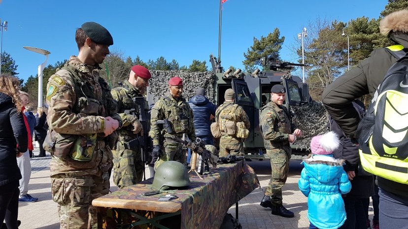 ,,15 metų su NATO mes saugūs