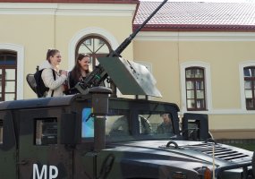 Lietuvos karo akademija kartu su sąjungininkais kviečia į atvirų durų dieną  - 2
