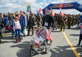 Gynybinio aljanso NATO 70-mečiui – bėgimas orlaivių kilimo-tūpimo taku „Runway Run 2019“  - 2