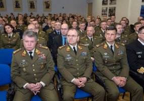 Generolas majoras Vitalijus Vaikšnoras atsisveikino su Lietuvos kariuomenės Gynybos štabu - 2