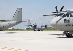 Lietuvos kariuomenės Karinių oro pajėgų orlaivis C-27J Spartan dalyvavo tarptautinėse pratybose... - 3