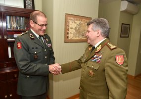 Defence of your country is our priority, Commander of the Royal Netherlands Army says - 3