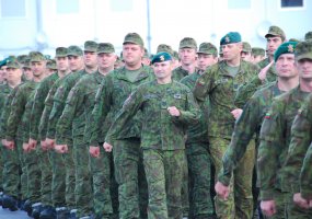 Mokomajame pulke kartotinius mokymus baigė parengtojo rezervo kariai - 6