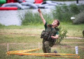 Pirmą kartą Savanorių pajėgų sporto žaidynėse pergalę iškovojo Didžiosios Kovos apygardos 8-osios... - 3