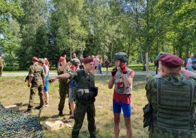 Lietuvos ir sąjungininkų kariai dalyvavo Žagarės vyšnių festivalyje - 4