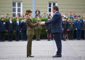 Lietuvos karo akademijos absolventai tapo karininkais ir papildys Lietuvos kariuomenės gretas - 1
