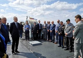 The Baltic Sea bursts into bloom: wreath tributes lowered onto the water from a ship and a... - 3