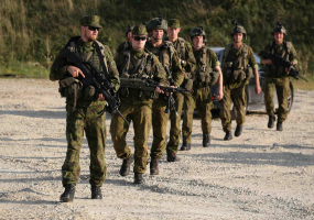 Tarptautinėse pratybose „Jungtinis ryžtas 2019“ tobulinta mažų padalinių taktika ir karo... - 2