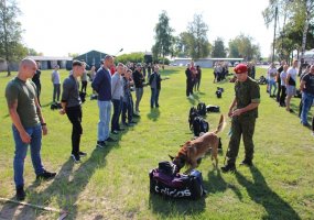 Karinėse oro pajėgose tarnybą pradeda beveik 220 NPPKT karių - 1