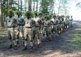Karo akademijos naujokai įveikė Bazinį kursą - 6