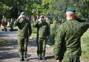 Birutės ulonų bataliono kovinei vėliavai – dvidešimt penkeri - 1
