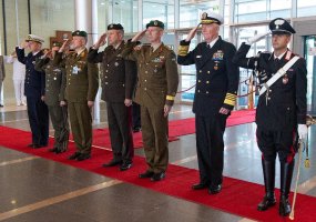 Chief of Defence of Lithuania discussed maritime security in Naples   - 2