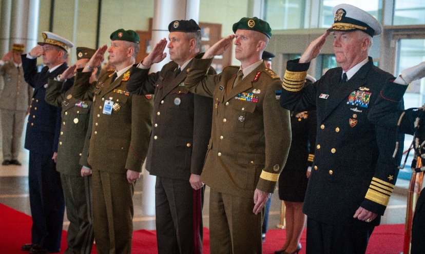 Chief of Defence of Lithuania discussed maritime security in Naples  