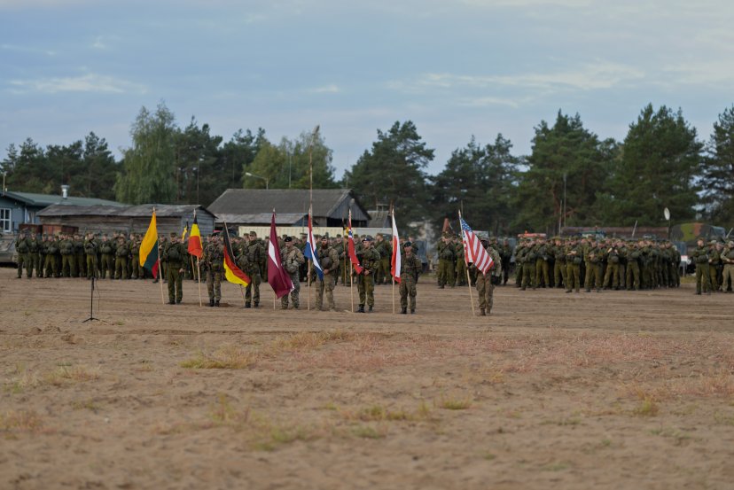 Kariuomenės inžinieriai tobulino įgūdžius kartu su NATO partneriais