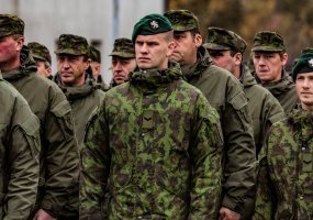 Karaliaus Mindaugo husarų batalione karinius įgūdžius atnaujino rezervo karių kuopa - 4