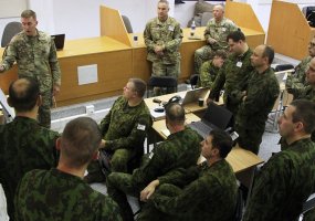 Sausumos pajėgų štabas treniruojasi planuoti ir vadovauti operacijoms  - 2