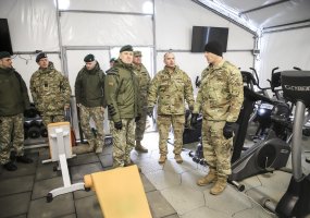 Lietuvos kariuomenės vadas aplankė JAV karių batalioną Pabradėje - 2