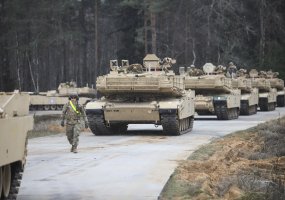 Lietuvos kariuomenės vadas aplankė JAV karių batalioną Pabradėje - 6