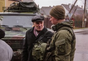 Pratybų „Geležinis vilkas 2019-II” rajone – karių susitikimas su gyventojais  - 2