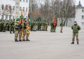 Flag of the Mechanised Infantry Brigade Iron Wolf - in the hands of new commander  - 1