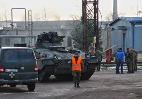 NATO priešakinių pajėgų bataliono specialistai treniravosi gabenti karines atsargas į Lietuvą - 3