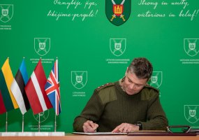 Baltijos šalių ir Jungtinės Karalystės Sausumos pajėgų štabų atstovai sutarė dėl tolesnio... - 3
