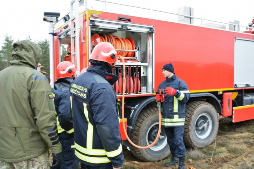 Mokomojo pulko teritorijoje laikinai sustabdytas elektros tiekimas