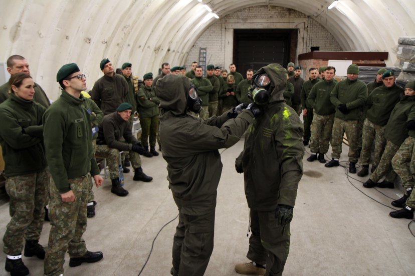 Juozo Vitkaus inžinerijos batalione surengti CBRN specialistų mokymai