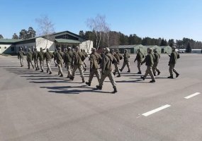 Lietuvos kariuomenė vykdo kovinį rengimą ir remia valstybines institucijas - 4