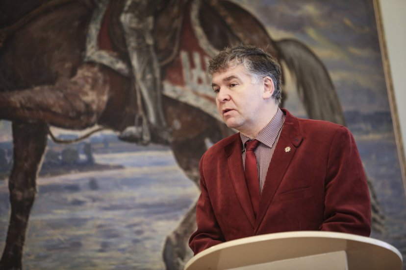 Prof. Valdas Rakutis: kariai ir koronavirusas pasaulyje