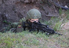 Jaunųjų oro gynybininkų tarnybos ypatumai  - 1