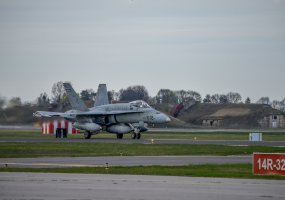 Aviacijos bazėje Šiauliuose nusileido NATO  oro policijos misijai vadovausiantys Ispanijos... - 2