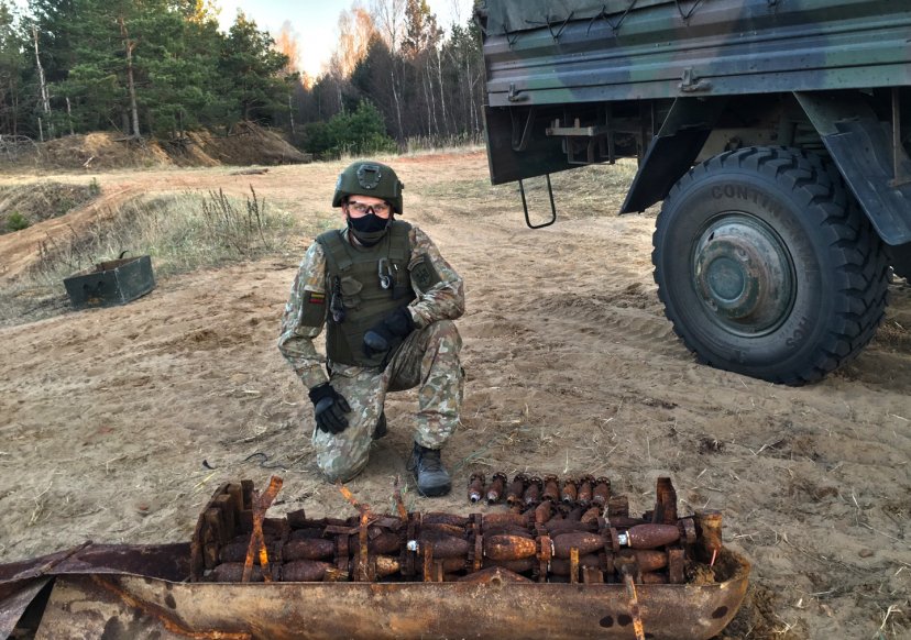 Išminuotojams savaitgalis buvo intensyvus: tarp nukenksmintų sprogmenų ir trys aviacinės bombos