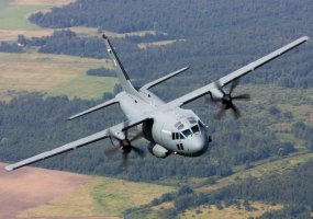 Lietuvos karinių oro pajėgų orlaivis „Spartan” išskraidino humanitarinę pagalbą Armėnijai,... - 3