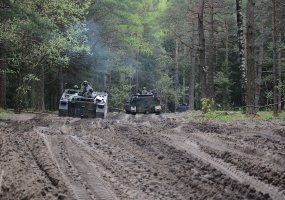 Būsimam šarvuočio vadui padeda sportas - 4