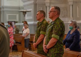 Jauniesiems inžinieriams suteiktas krikščioniškos brandos ženklas - 4