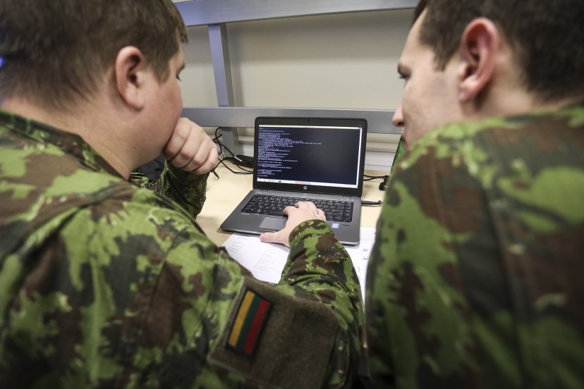Dezinformacija viešojoje erdvėje – vis labiau taikomasi į žiniasklaidos priemones 