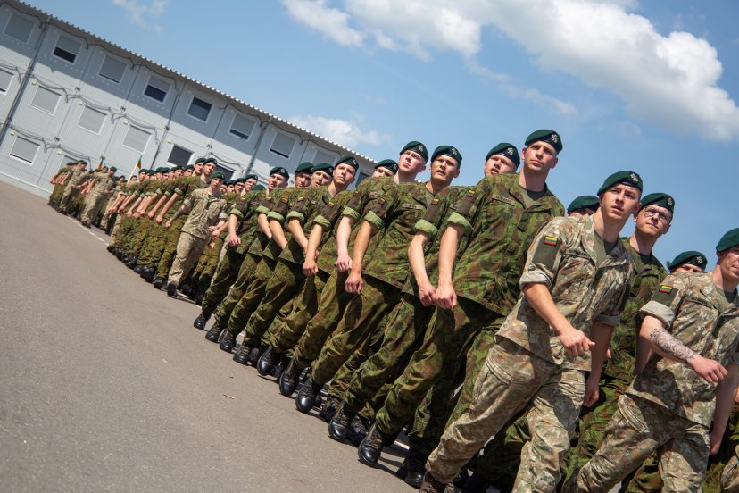 Padėkota pareigą Tėvynei atlikusiems NPPKT kariams